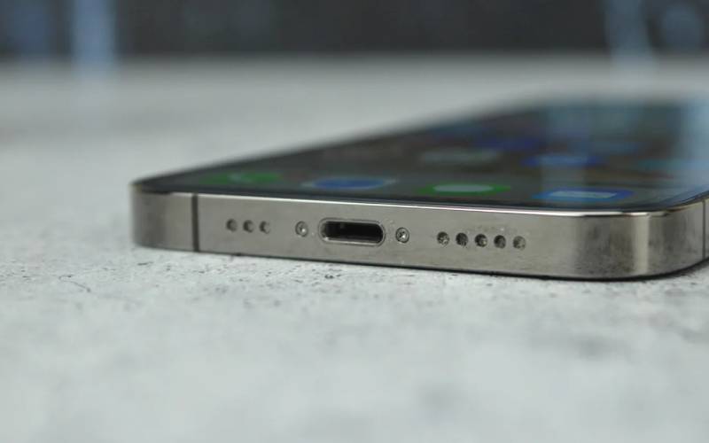 iPhone will be equipped with USB-C